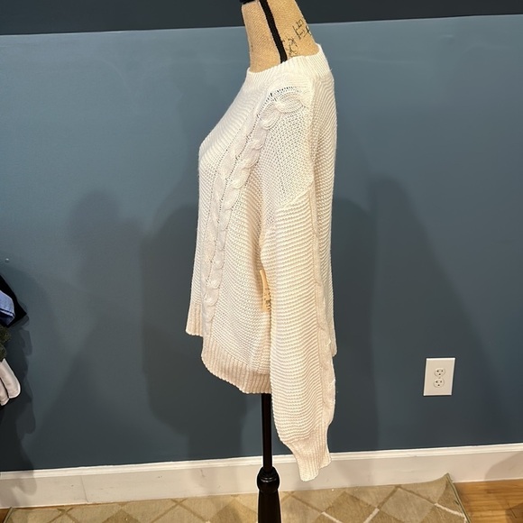 NWT St. John’s Bay sweater size XL women’s - Picture 3 of 6